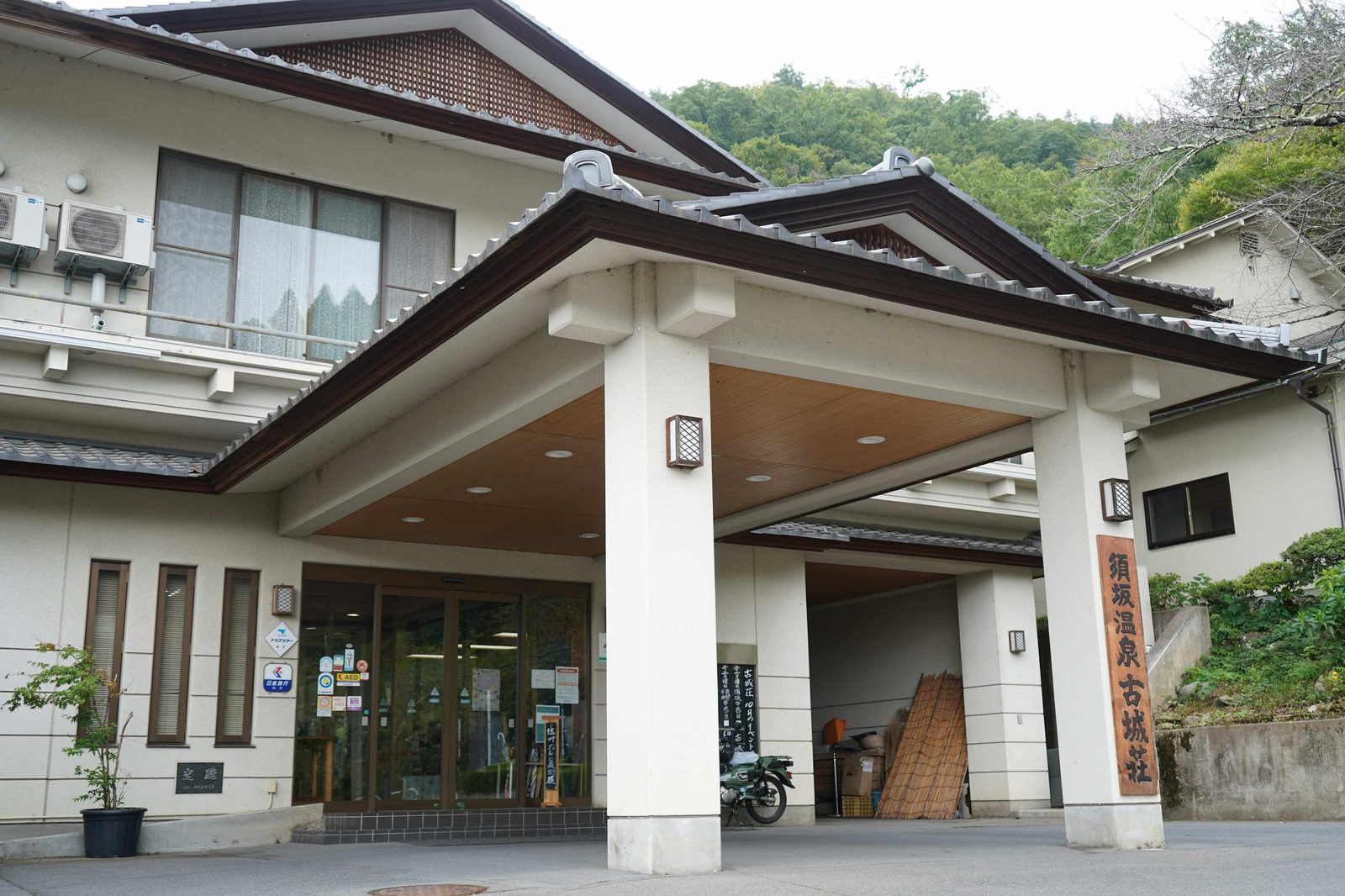 会場の外観
